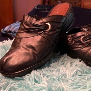Black leather clogs!!!!